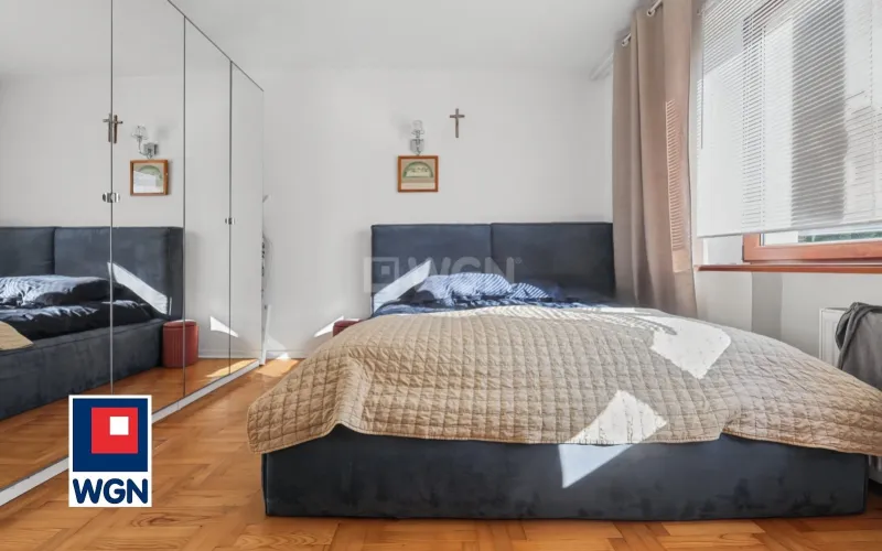 Dom na  sprzedaż Jabłonna - Na sprzedaż hostel - Jabłonna