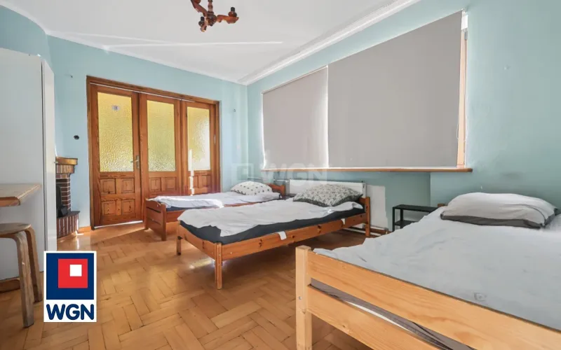 Dom na  sprzedaż Jabłonna - Na sprzedaż hostel - Jabłonna